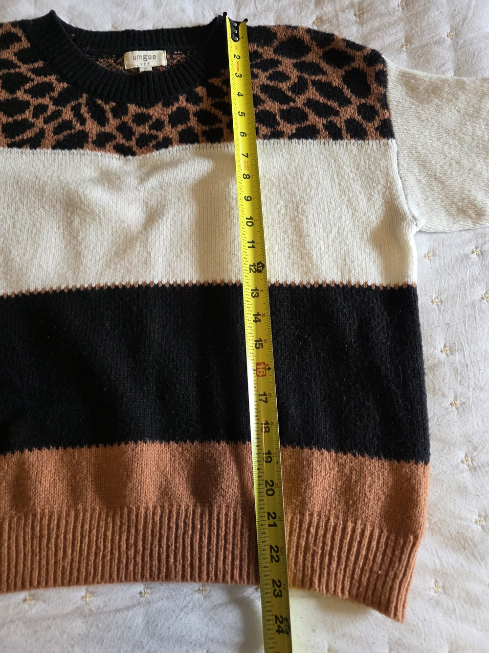 Umgee Black and Brown Patterned Knit Crewneck Sweater - Picture 4 of 5